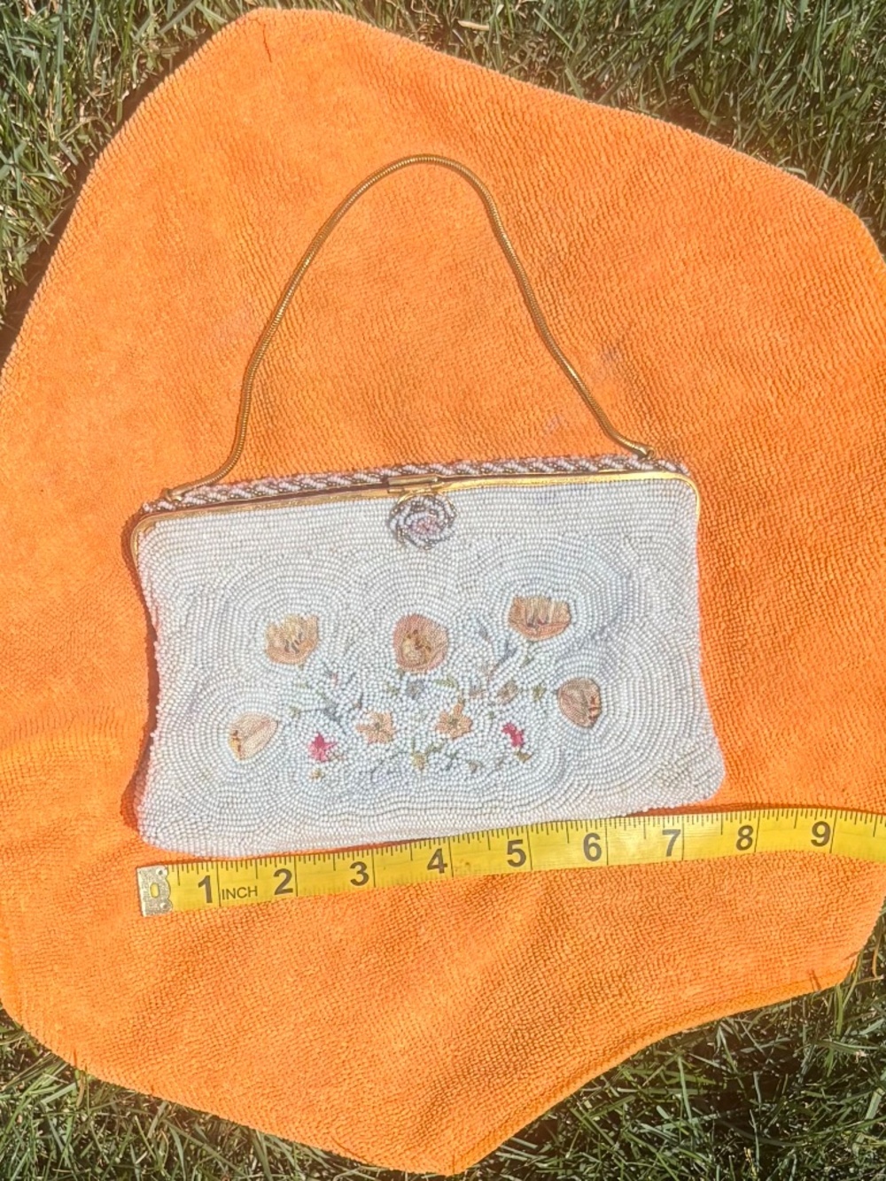 Vintage Walborg beaded handmade purse - Picture 3 of 13